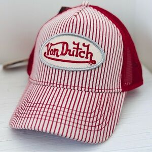 💧New Drops! NWT Von Dutch Red and White Pin Stripe Trucker Hat - SnapBack